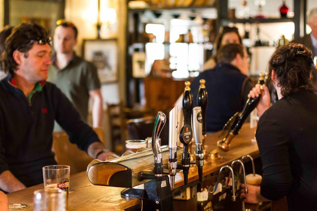 The Holford Arms Bed and Breakfast Τέτμπουρι Εξωτερικό φωτογραφία