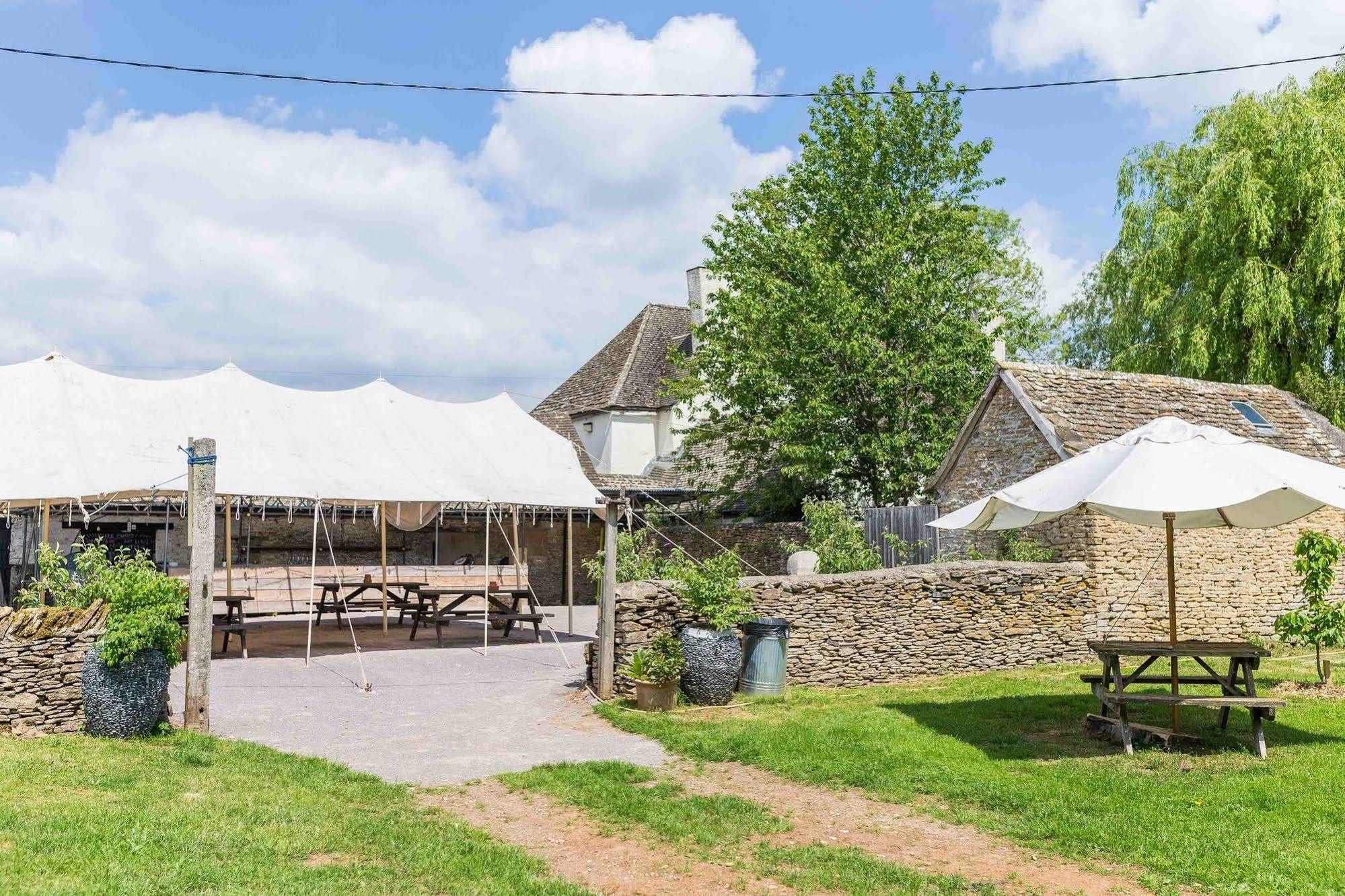 The Holford Arms Bed and Breakfast Τέτμπουρι Εξωτερικό φωτογραφία